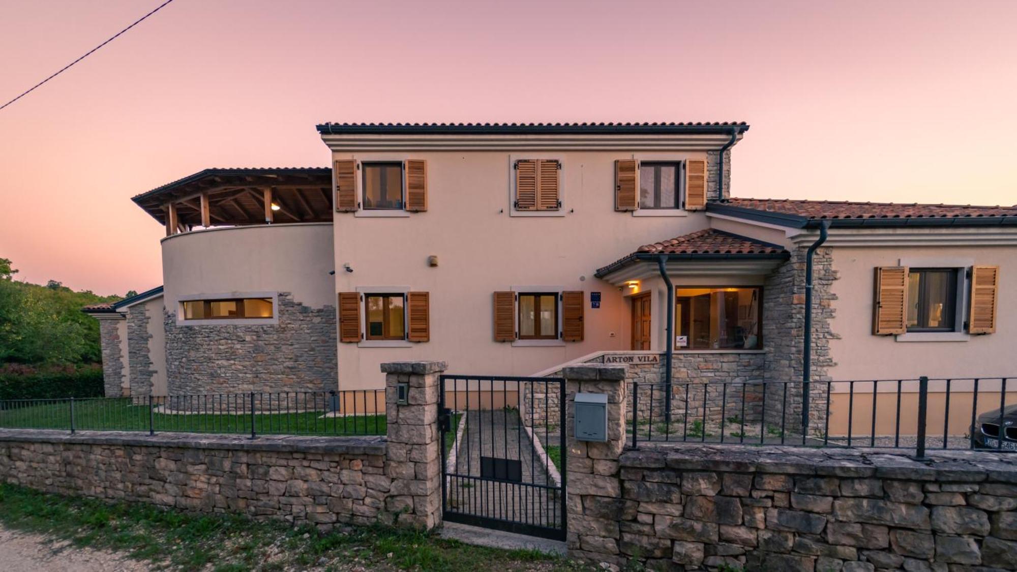 Villa Arton Heated Swimming-Pool Žminj Kültér fotó